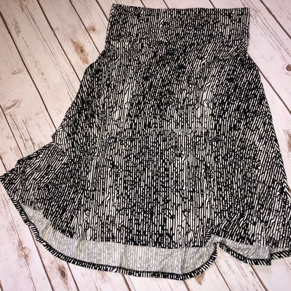 Lularoe Azure Skirt size Large